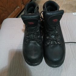 Avengers Steel Toe Work Boots Size 14 Excellent Condition They Just Need Wiping Down Living Packed Up In Storage Only W O R E Once