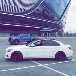 2017 Mercedes-Benz C300