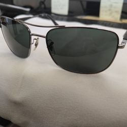 Ray-Ban Sunglasses RB3515
