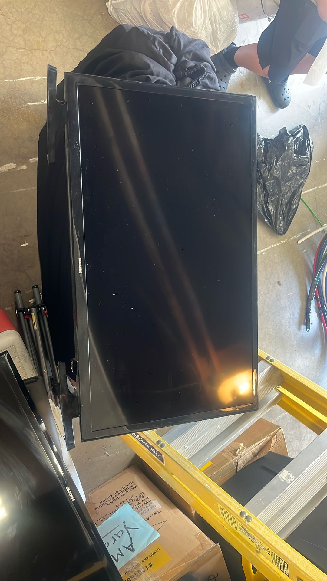 Tvs