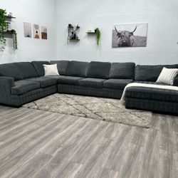 Living Spaces Gray Sectional Couch - FREE DELIVERY 