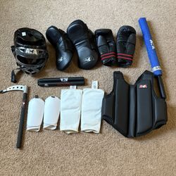 Taekwondo Gears/ Sparing Gears Set