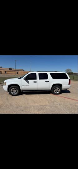 Suburban 2007  $5,900