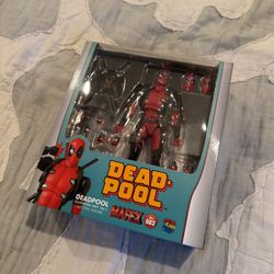 Mafex Deadpool 