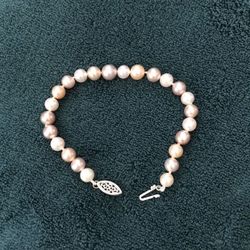 Pearl Bracelet