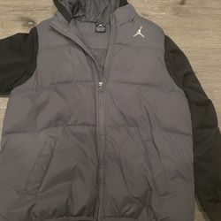 Jordan puffer jacket