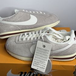 Nike Cortez SE 'College Sail' HF3142-001 size 9.5