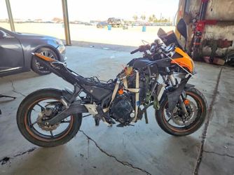 2019 KAWASAKI EX650 F