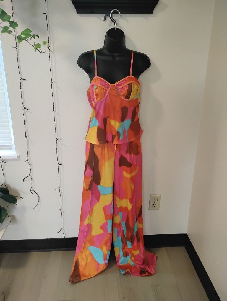 Two Piece Set