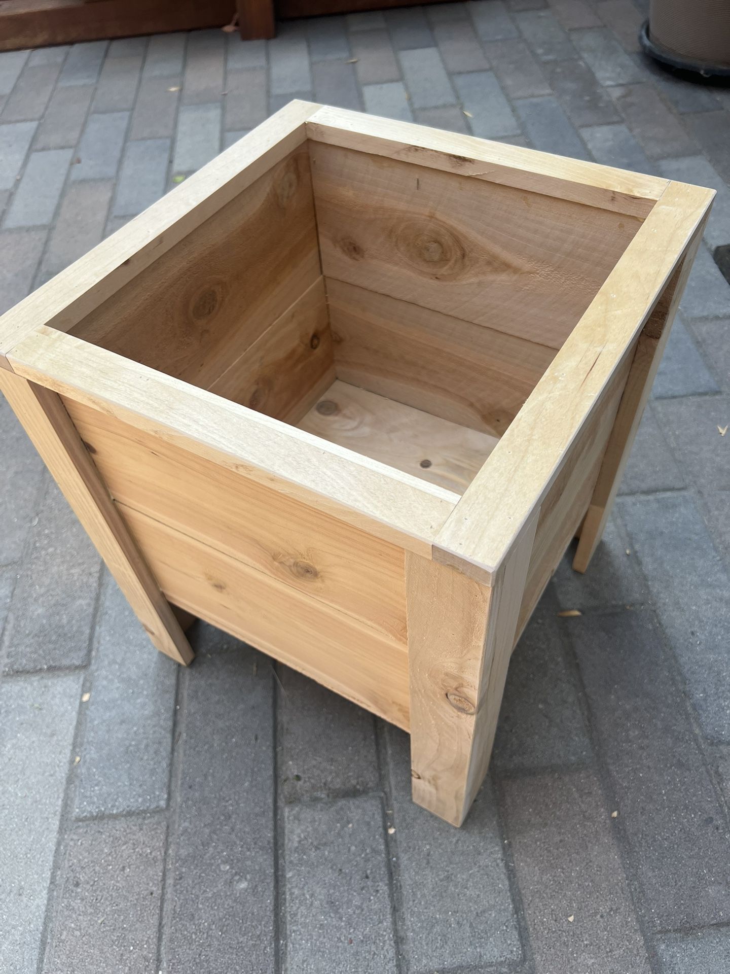 Planter Box  Cedar Plant holder Plants Gardening