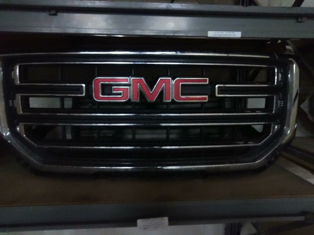 2015-18 GMC. Front end parts(Headlights Sold)