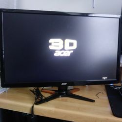 Computer Mnitor (Free Keyboard & Mouse)