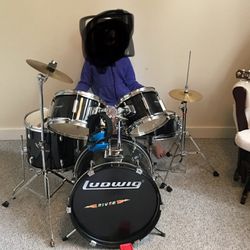 Ludwig Jr. Drum Set