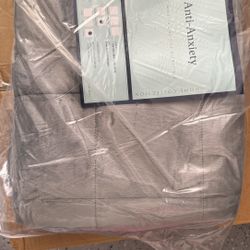 Ella Jayne Weighted blanket