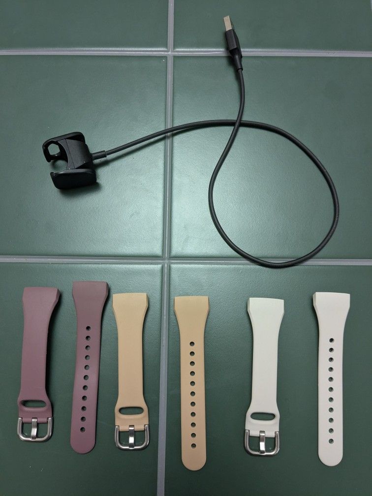 Fitbit Charge 3 / Charge 4 Wristbands And Charging Cable