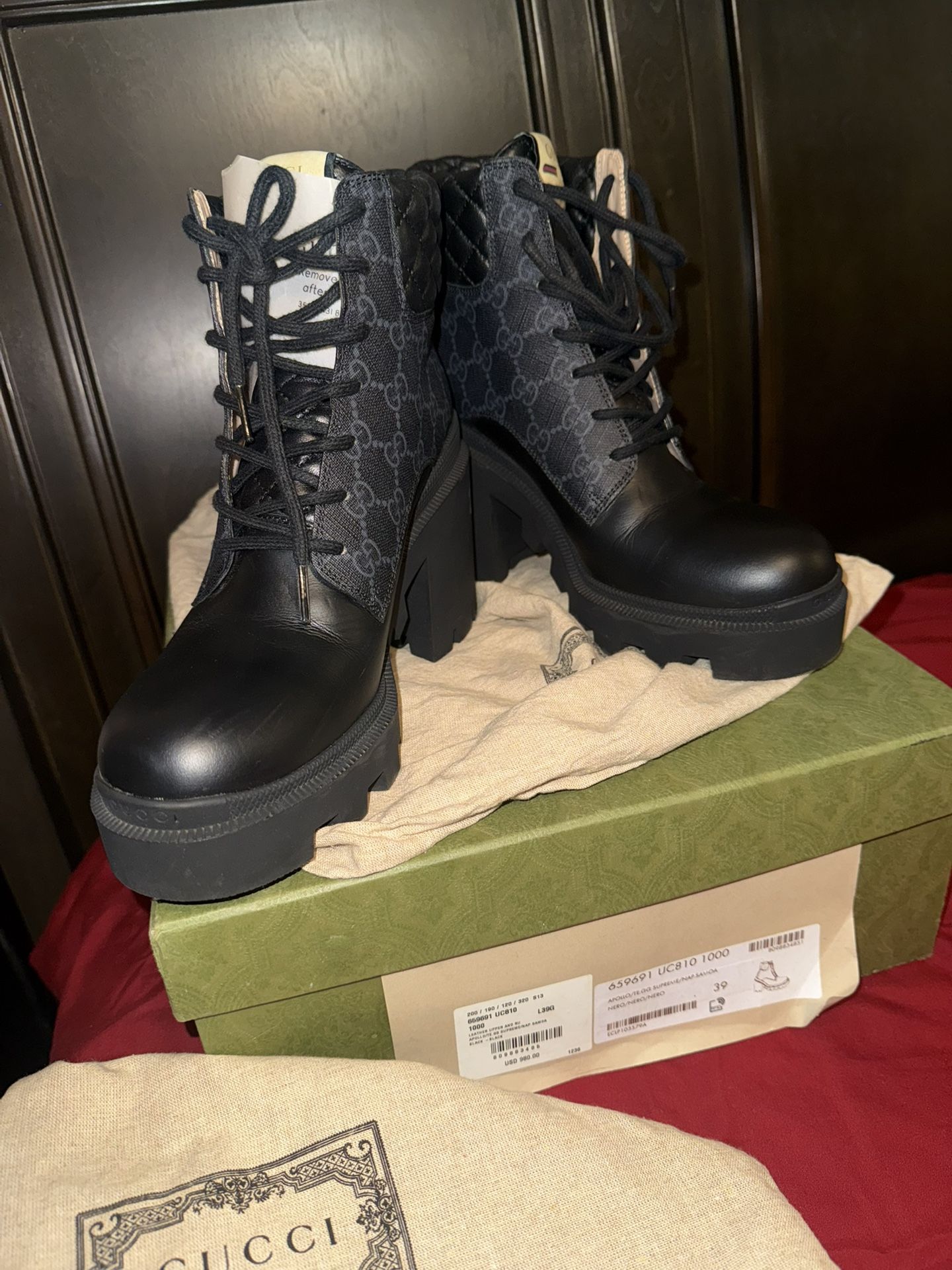 Gucci Boots Size 9 Will Fit 8.5