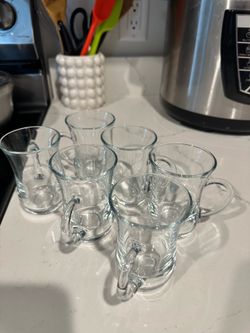 These clear Pasabahce Keyif Turkish tea glasses