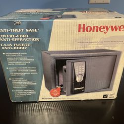 Honeywell Anti-Theft Safe Model 2050
