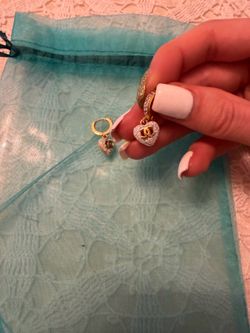 CC Heart Earrings!!!!