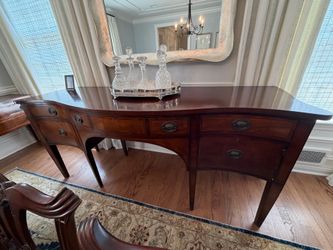 Antique Sideboard — mahogany serpentine style — VG Condition 1930s