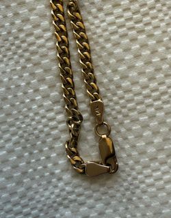 14k yellow gold Necklace 24.8 G