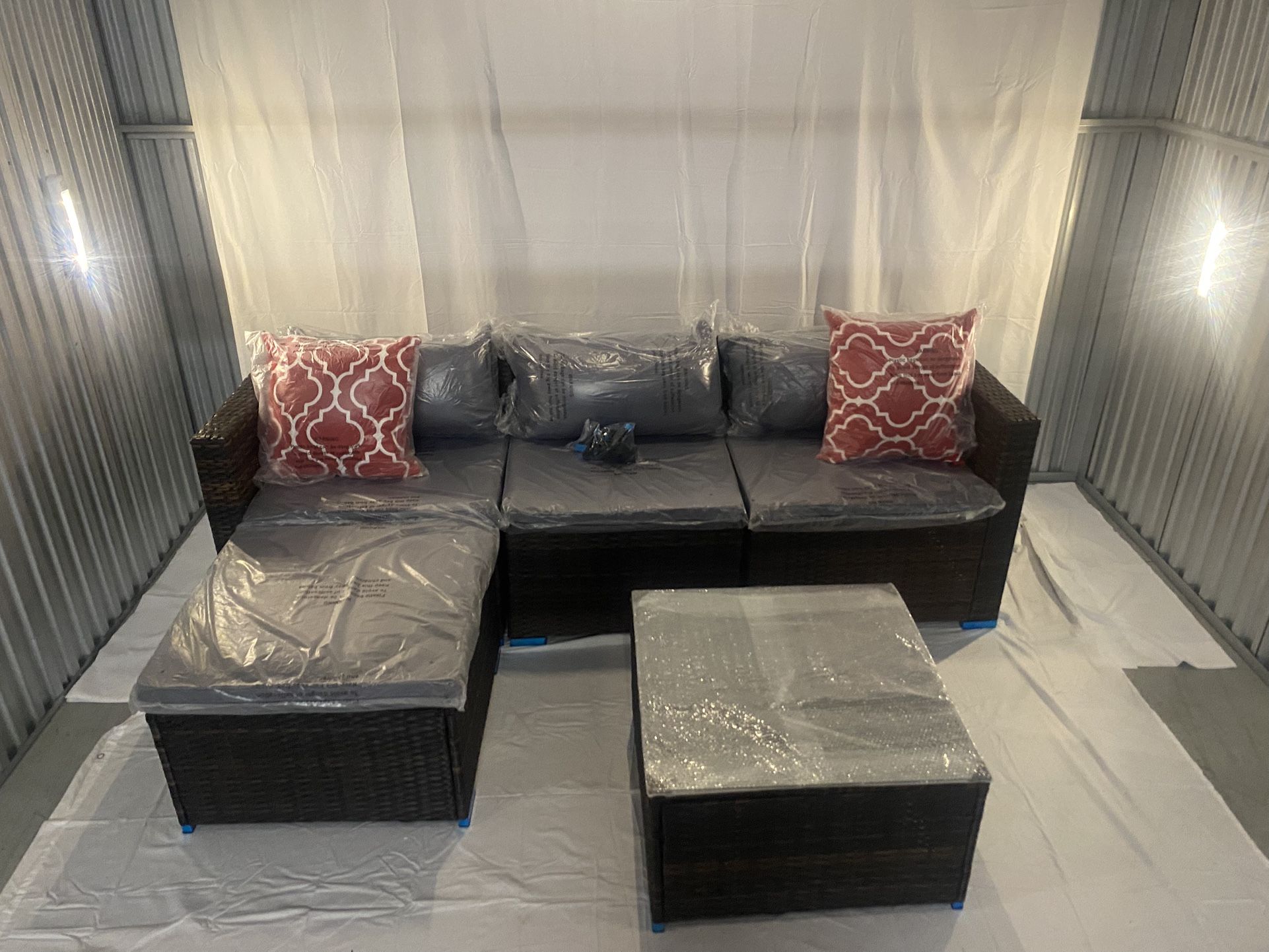 BRAND NEW BEAUTIFUL GRAY SECTIONAL PATIO SET WITH FREE DELIVERY AND LABOR INCLUDED!