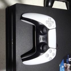 Extra PS5 Controller