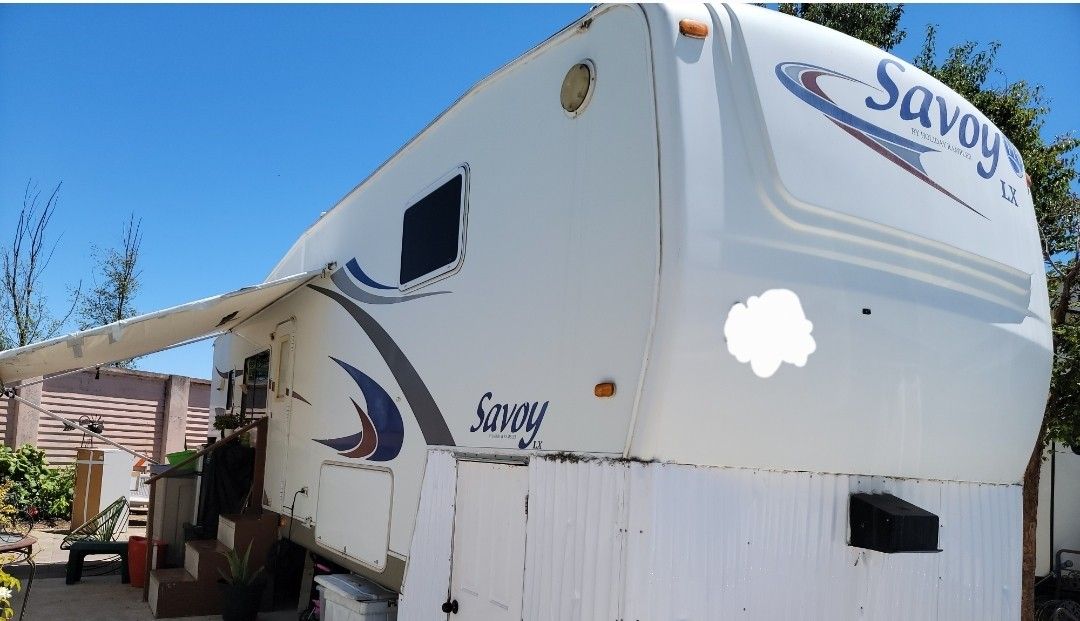 5th Weel Rv