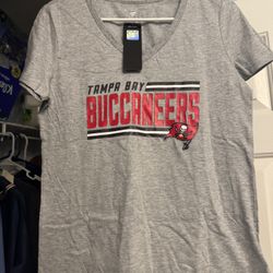 Bucs Shirt Small