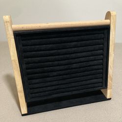 Ring display jewelry