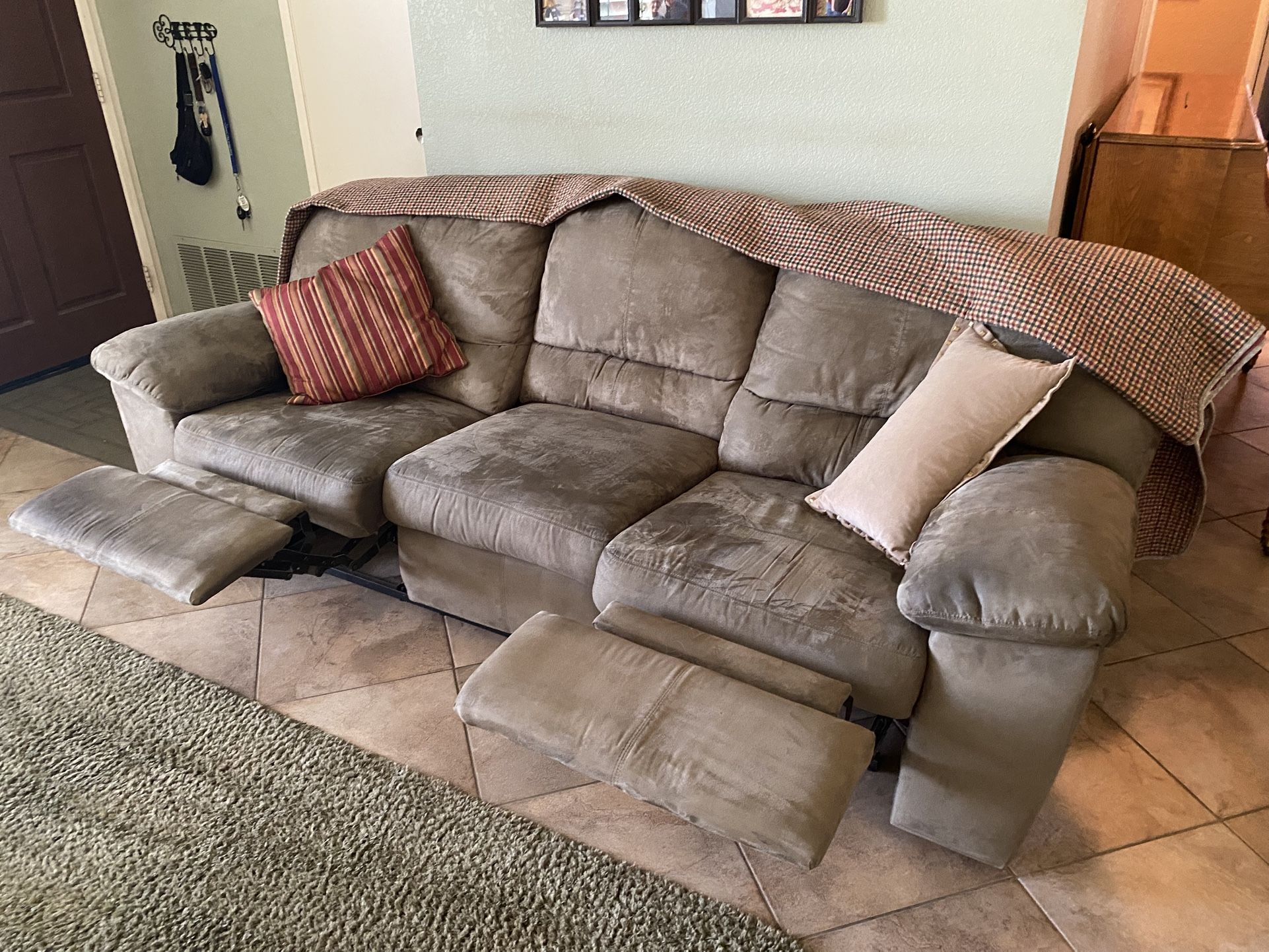 Reclining Couch