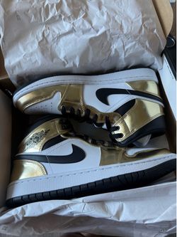 Air Jordan 1 mid