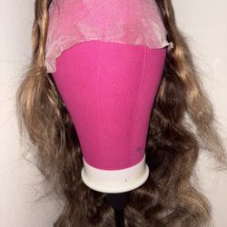 30 Inch Honey Blonde Wig Human Hair Ombre Highlight 13x6 HD Lace Front Wigs Human Hair Pre Plucked 200 Density Body Wave HD Lace Frontal Wig 13x6 4/27