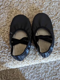 Stelle Girls Size 11 Black Ballet Shoes