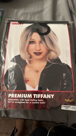 Tiffany's wig