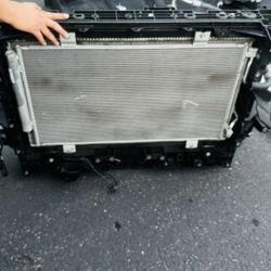 Honda CRV 23-25 Radiador Kit