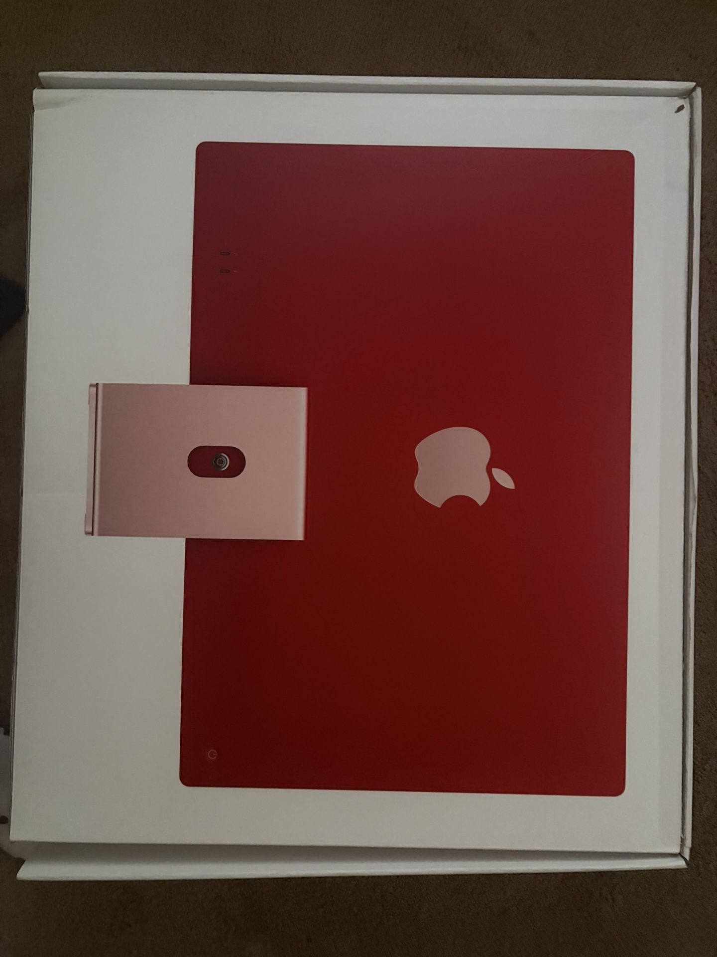 24 Inch Apple iMac