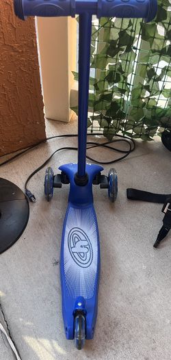 Toddler Scooter Lights Up