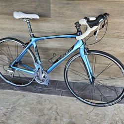 Trek Madone 4.5 Womens Road Bike Full Carbon Fiber 52cm Medium