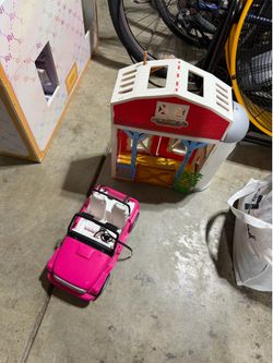 Barbie house and accessories