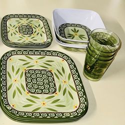16 Pc (setting For 4) Outdoor Old World Green Dinnerware Set Temptations by Tara