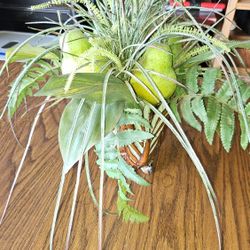 METAL FLOWER POT WITH FAKE PLANT AND PEARS