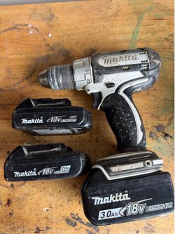 Makita drill and battery’s