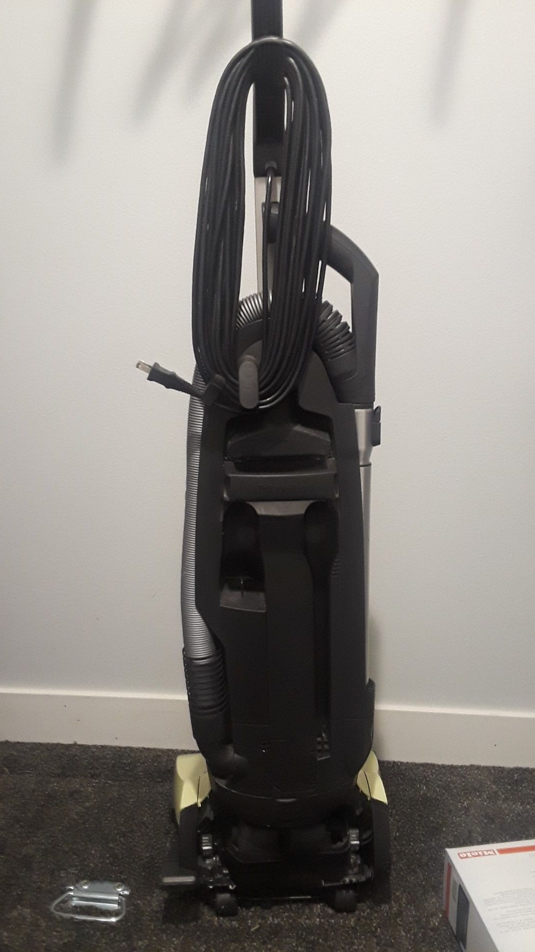 Miele upright vacuum for Sale in Portland, OR OfferUp