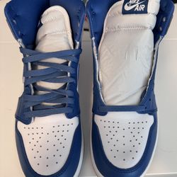 Air Jordan Retro High OG  - True Blue