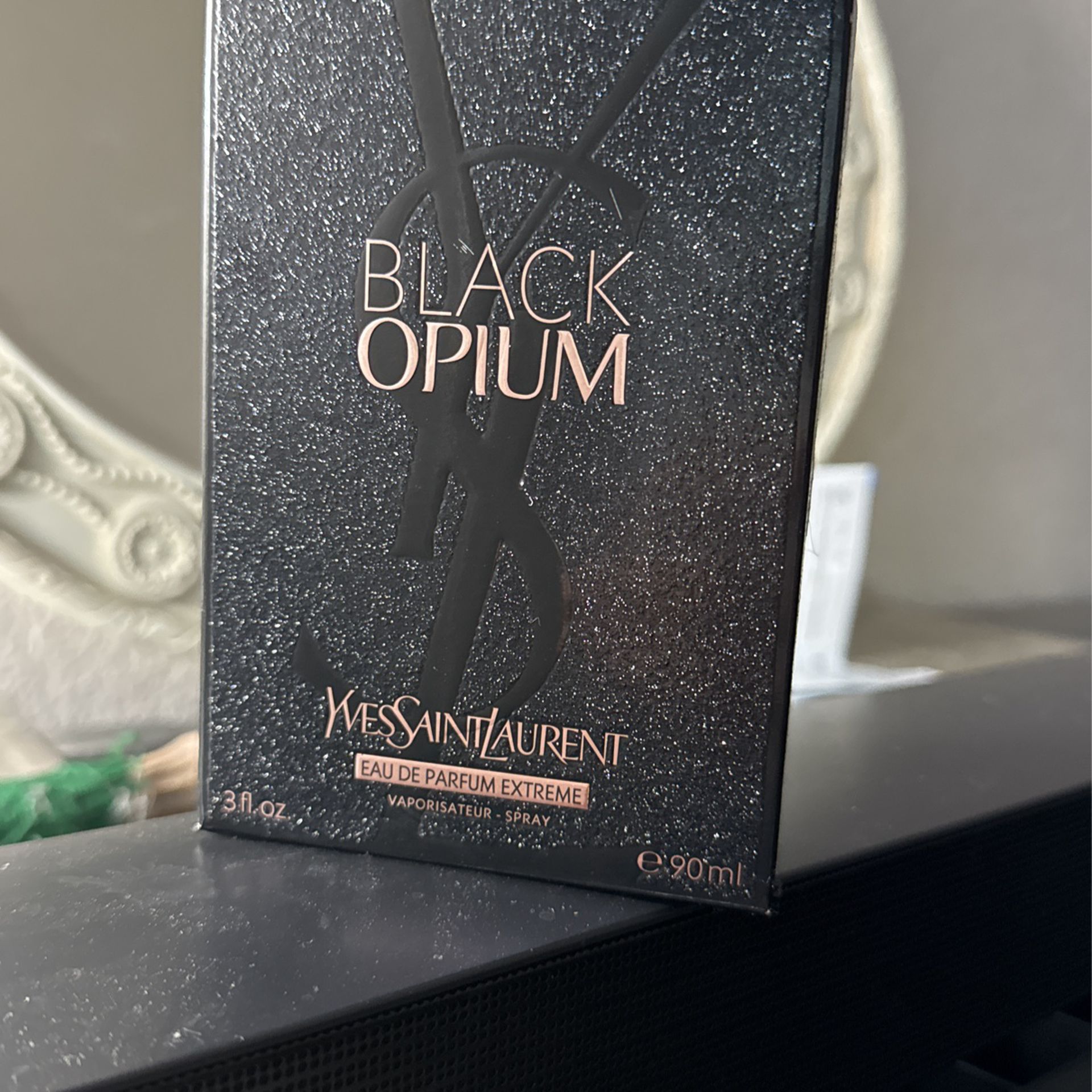 Black Opium Perfume