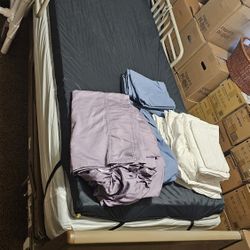 Electronic Bed For Homecare Use