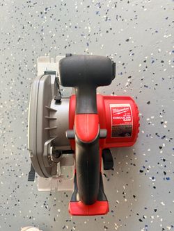 Milwaukee 6 1/2” circular saw
