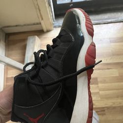 Jordan 11 Breds 50$
