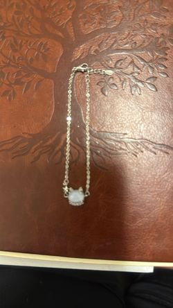 7” Adjustable To 8” Cat Bracelet 